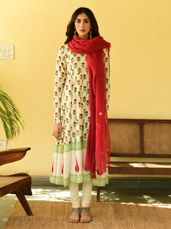 Sukoon red anarkali set- set of 3