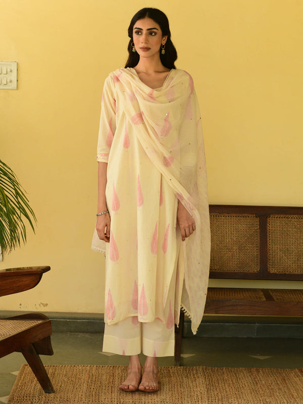 Sukoon pink straight set of 3